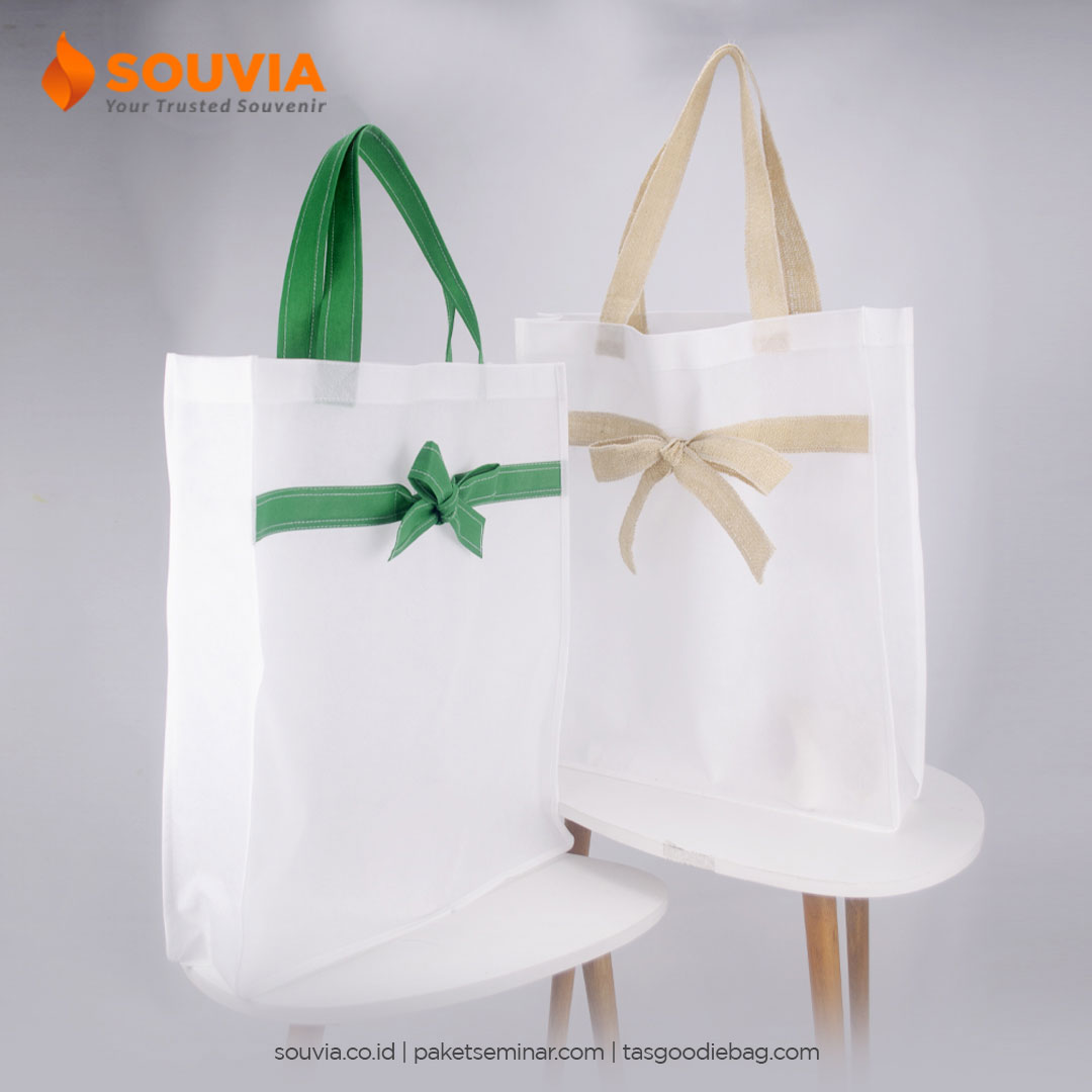 goodie bag kecil yang praktis tote bag pita