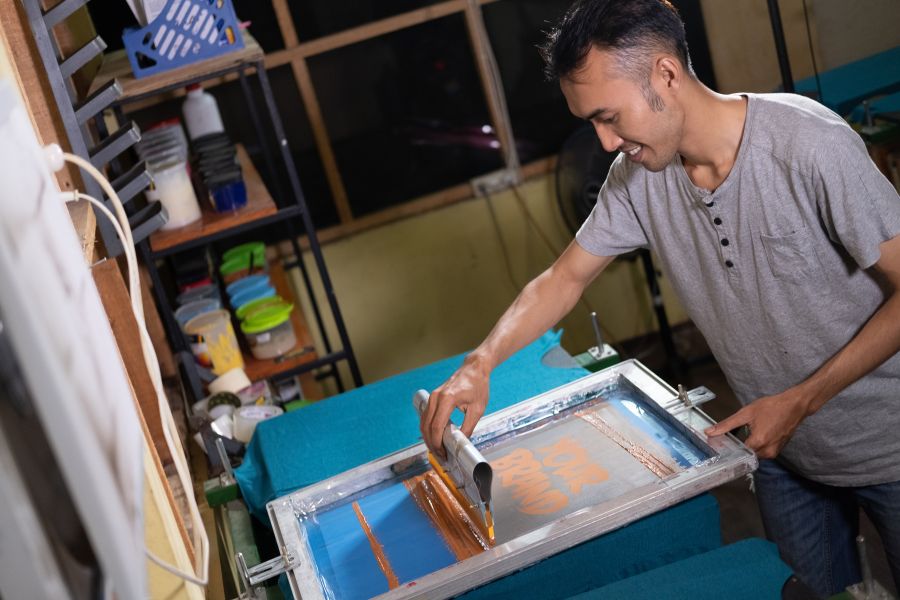 Apa Itu Bahan Sablon Plastisol? Cek Kelebihan dan Persiapan sebelum Menyablon