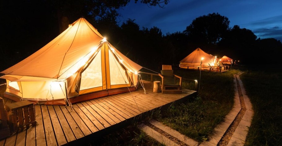 Glamping Adalah Kegiatan yang Menyenangkan, Ini Tips dan Manfaatnya